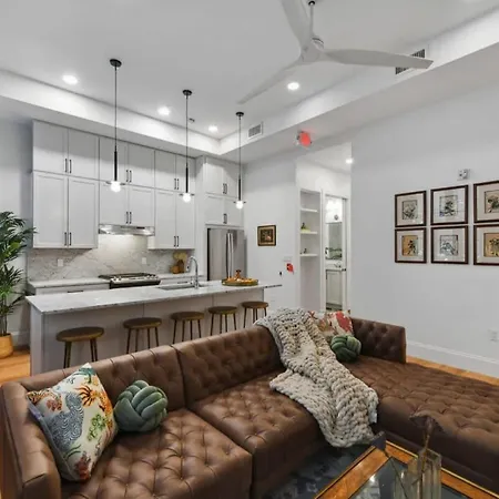 Hotel Posh Cbd With Private Courtyard *