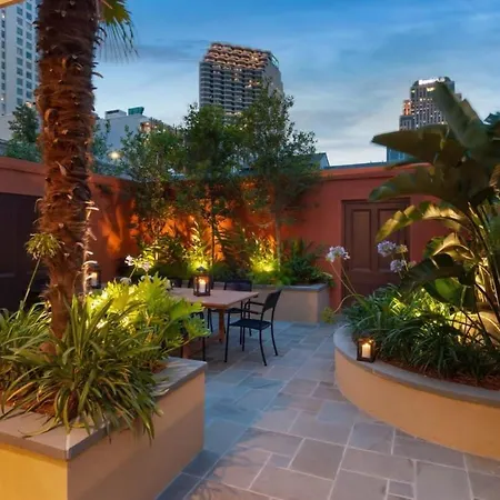 Historic Cbd Townhomes With Courtyard Holiday home New Orleans