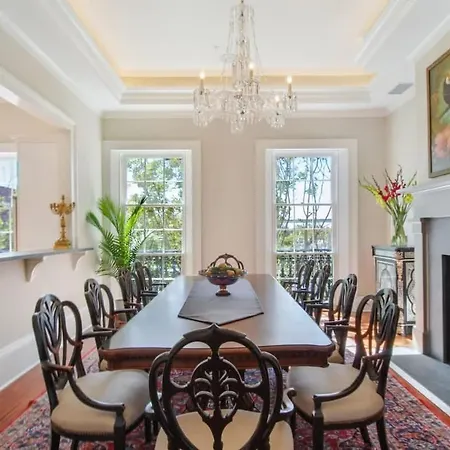 Holiday home Historic Restored Near To Downtown