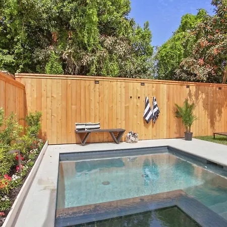 Holiday home Relaxing With Heated Pool & *