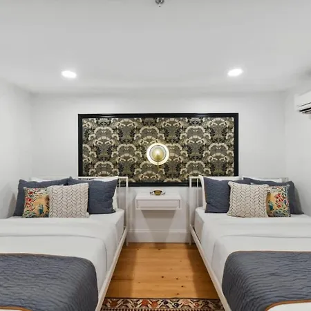 Two Luxe Cbd Near French Quarter Hotel *