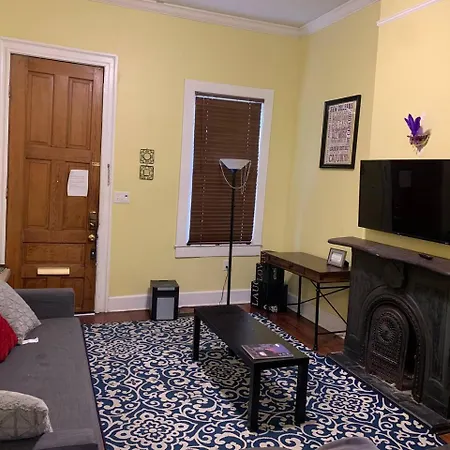 Garden District Creole Steps To Streetcar Holiday home *