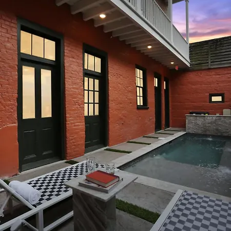 10 Bed & 10 Bath Luxury Cbd - Private Pool * New Orleans