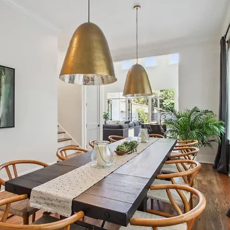 Holiday home Designer 10-bedroom Compound Heated Pools & Hot Tubs New Orleans