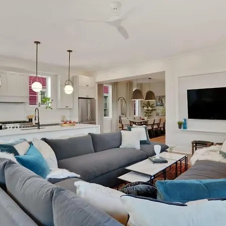 Luxe Sunlit Heated Pool & Near Cbd * New Orleans
