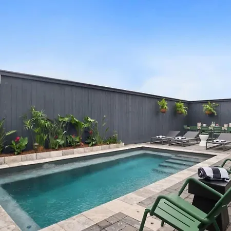Holiday home Private Heated Pool 3 Luxury Residences *