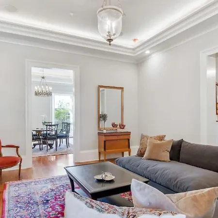 Holiday home Elegant Cbd With Courtyard & Balcony New Orleans