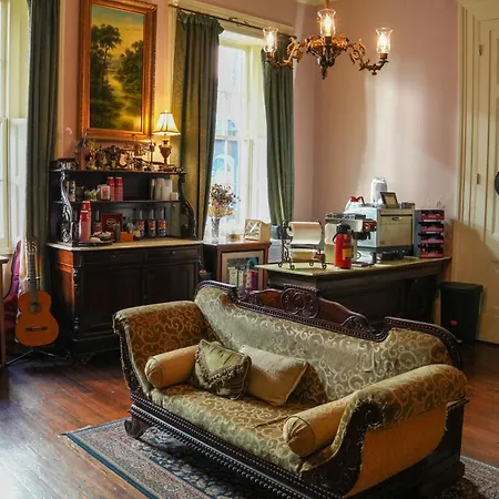 The Olivier House 3*