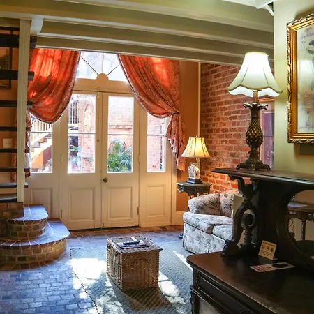 The Olivier House 3*