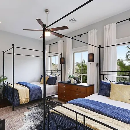 Holiday home Sunny Midcentury Luxury Near French Quarter New Orleans