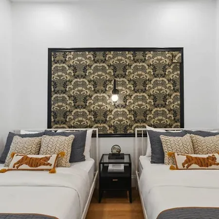 Hotel Modern Cbd With Near French Quarter