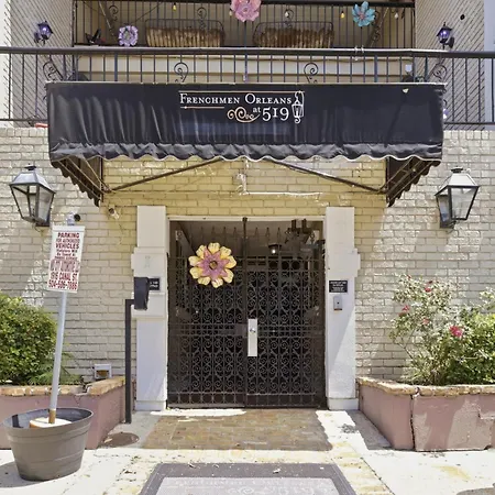 Aparthotel Frenchmen 1br Escape W Pool & Hot Tub Access New Orleans