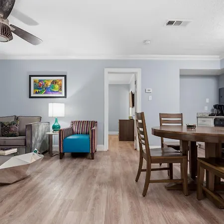 Refined 2br Escape On Frenchmen Street W Pool Aparthotel New Orleans