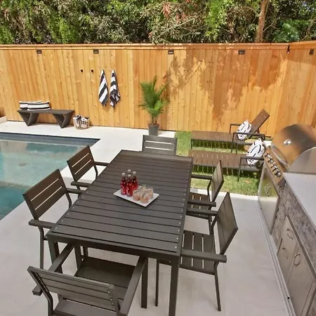 Relaxing With Heated Pool &