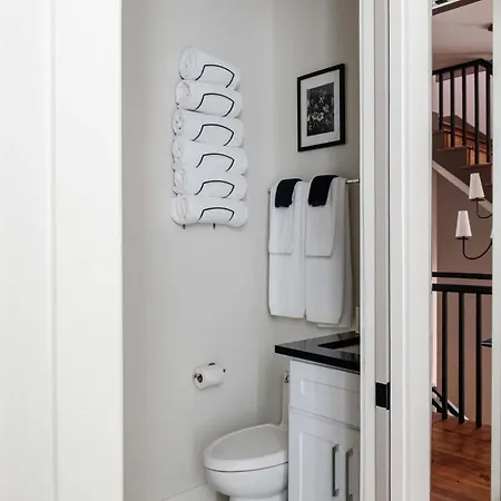 Designer 6-bedroom Pool 1 Block To Parade Route * New Orleans