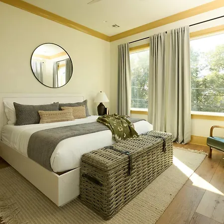 Holiday home Chic Marigny With Heated Pool *