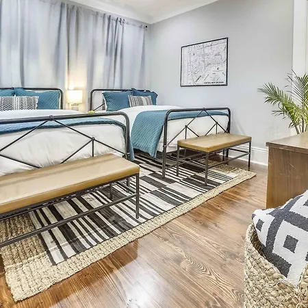 Holiday home Luxe With Back Patio Near Frenchmen New Orleans