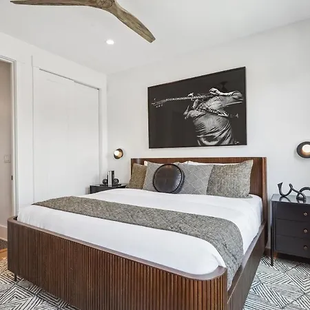 Peaceful Bywater With Heated Pool Quiet Holiday home *