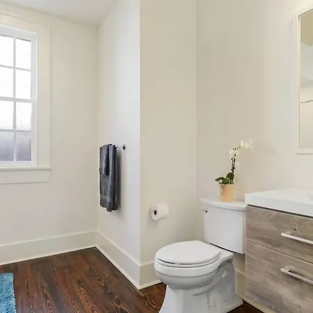 Holiday home Contemporary Designer Near French Quarter