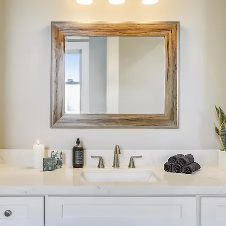 Luxe With Back Patio Near Frenchmen * New Orleans