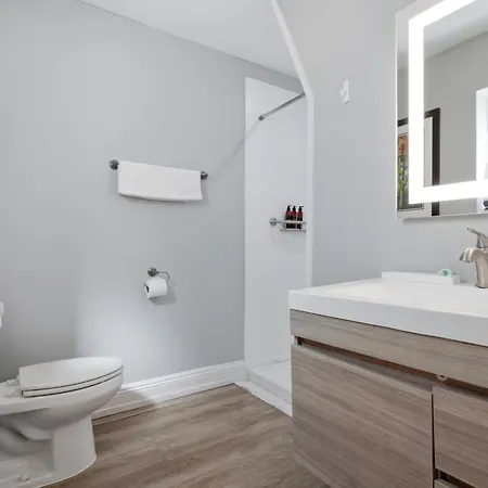 Refined 2br Escape On Frenchmen Street W Pool Aparthotel 3*