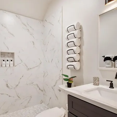 Retreat Near Frenchmen Heated Private Pool New Orleans