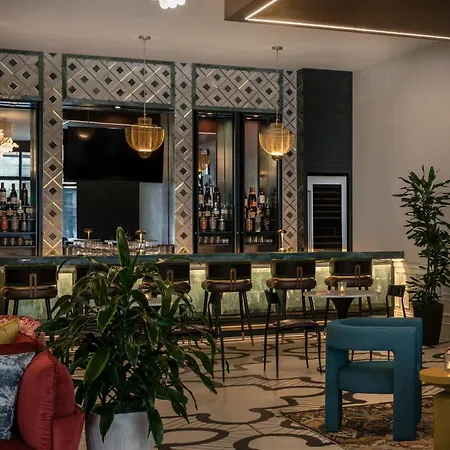 The Monarch Hotel, Hq Collection Hotel 3*