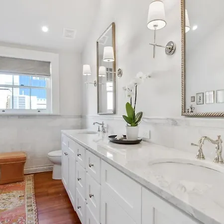 Holiday home Historic Cbd Townhomes With Courtyard New Orleans