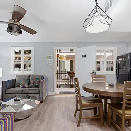 Aparthotel Frenchmen 1br Escape W Pool & Hot Tub Access 3*