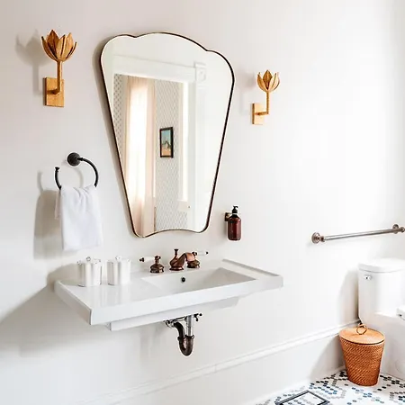 Luxury French Quarter & Heated Pool