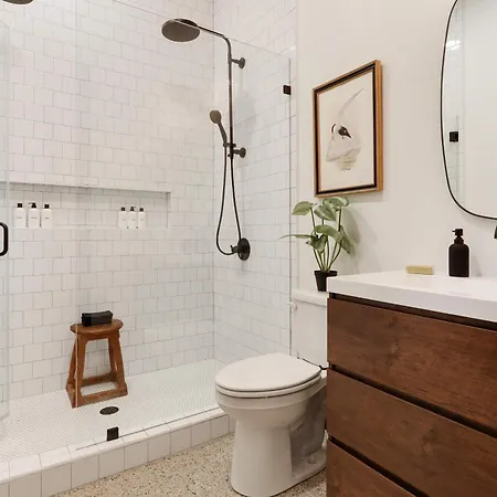 Stunning Designer Historic Heated Pool *