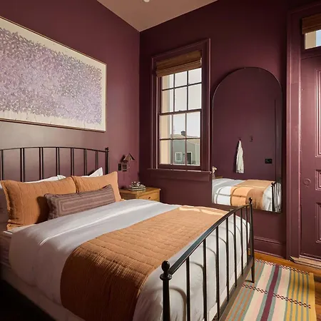 Garden District Shared Heated Pool & New Orleans