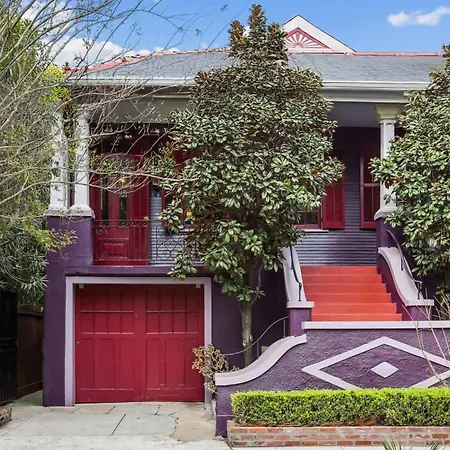 Holiday home Boutique 9br With Pool Steps From French Q *