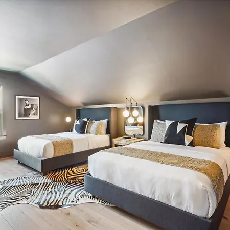 Bywater Retreat With Heated Pool And Roof Deck Holiday home