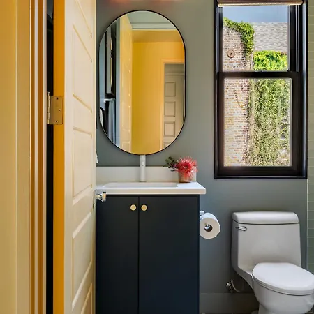 Chic Nola Heated Pool & Holiday home *