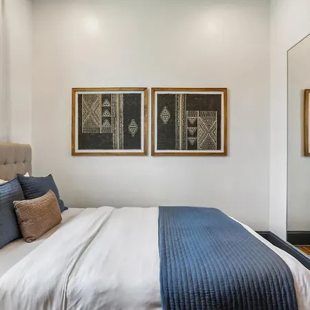 7br & Pool Access Near Cbd Holiday home *
