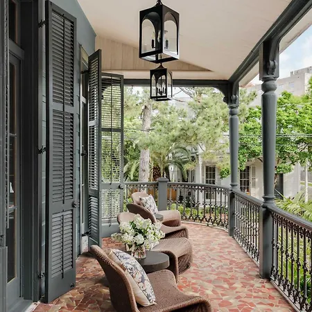 Lush Garden District & Shared Outdoor Space New Orleans