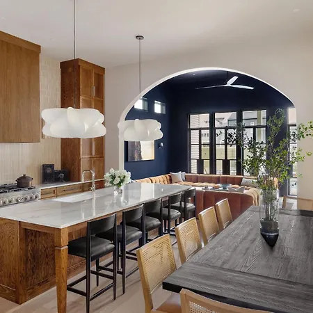 Modern New Homes Heated Pools And Spas *