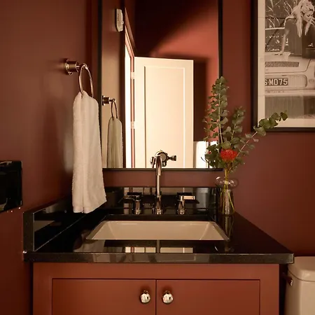 Garden District Shared Heated Pool & New Orleans
