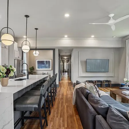 7br & Pool Access Near Cbd Holiday home New Orleans