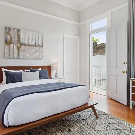 Bed & Breakfast Opulent Expansive Unit Heated Pool And 4*