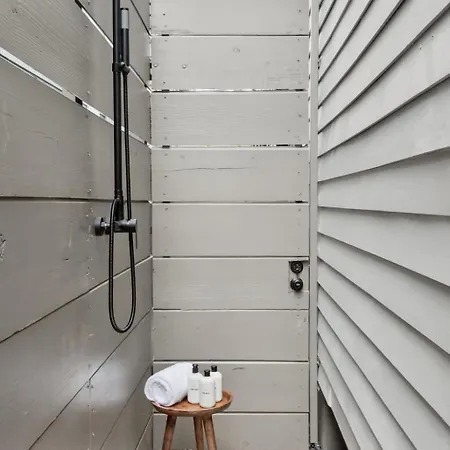 New Luxury Heated Pool & New Orleans