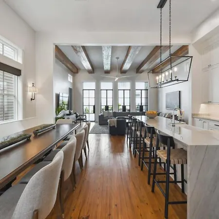 New Luxury Heated Pool & * New Orleans