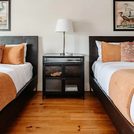 Holiday home Luxe 7 Bedroom Heated Pool And Heirloom New Orleans