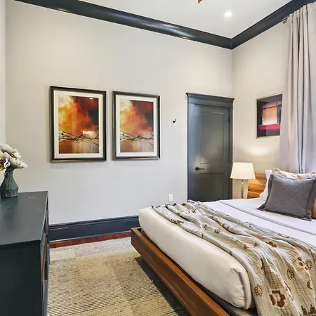 Designer On Magazine Pool And Holiday home