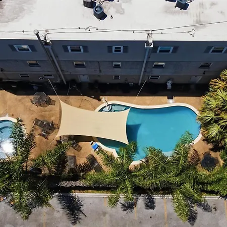 Frenchmen Private W Pool & Hot Tub Access Aparthotel 3*