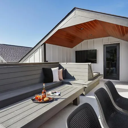 Bywater Retreat With Heated Pool And Roof Deck New Orleans
