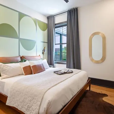Spacious Nola Combo 2 Units & Shared Pool * New Orleans
