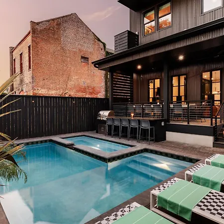 Holiday home Chic Nola Heated Pool & *
