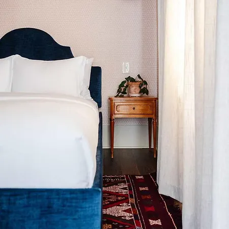 Holiday home Luxury French Quarter & Heated Pool